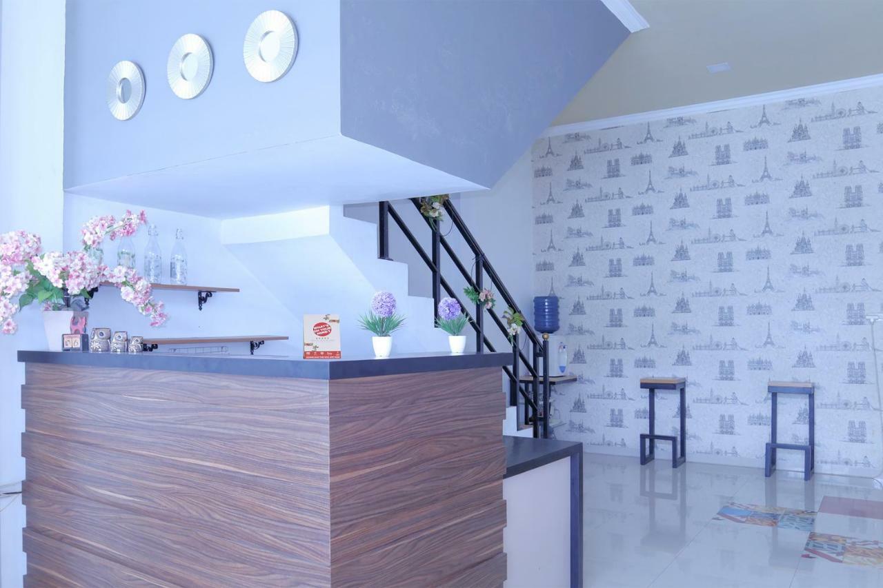 Oyo 1386 Hotel Grand Gabelo Bukittinggi Extérieur photo